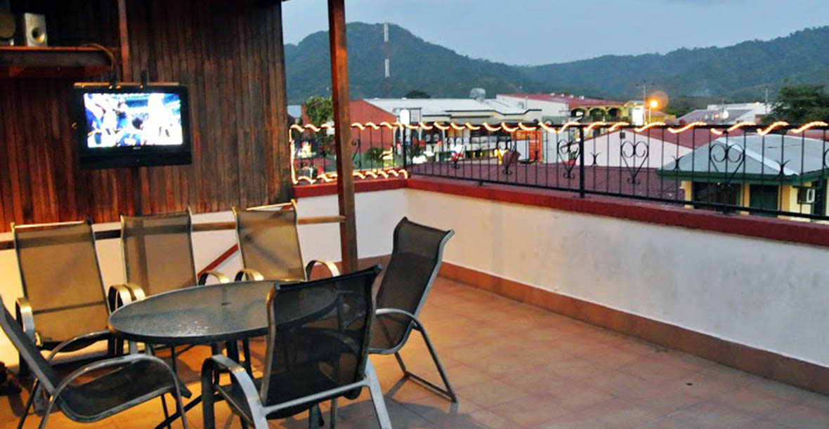 poseidon restaurant terrace table in jaco